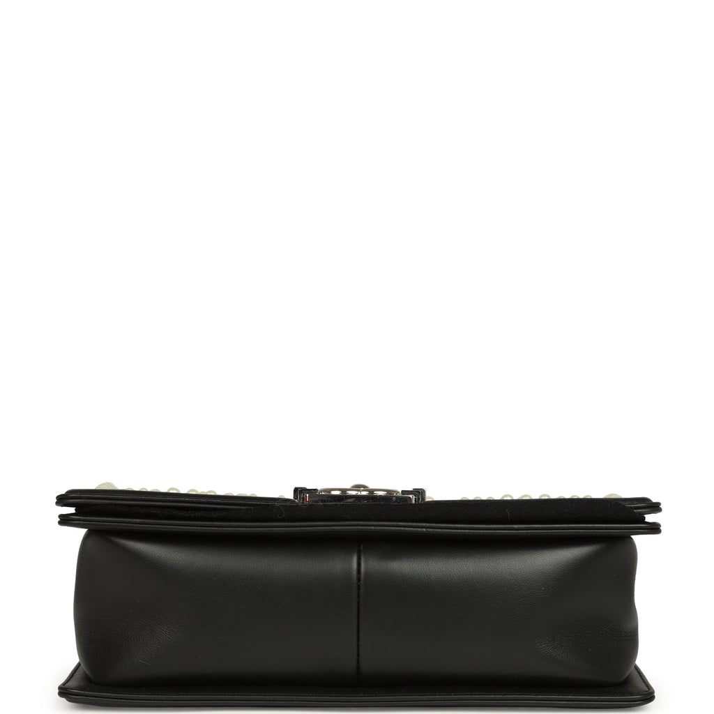 Medium Boy Bag Black Pearl Chevron Calfskin Silver Hardware