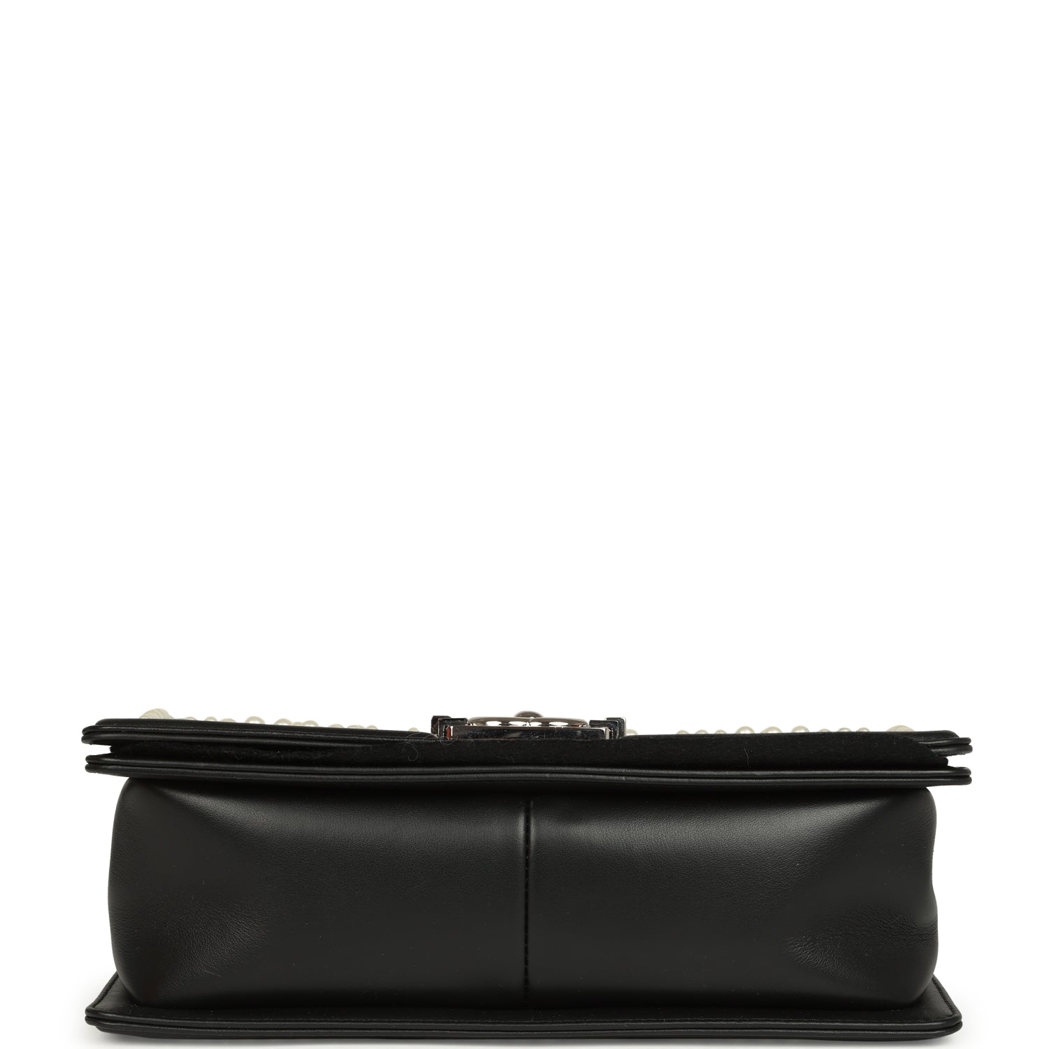 Medium Boy Bag Black Pearl Chevron Calfskin Silver Hardware