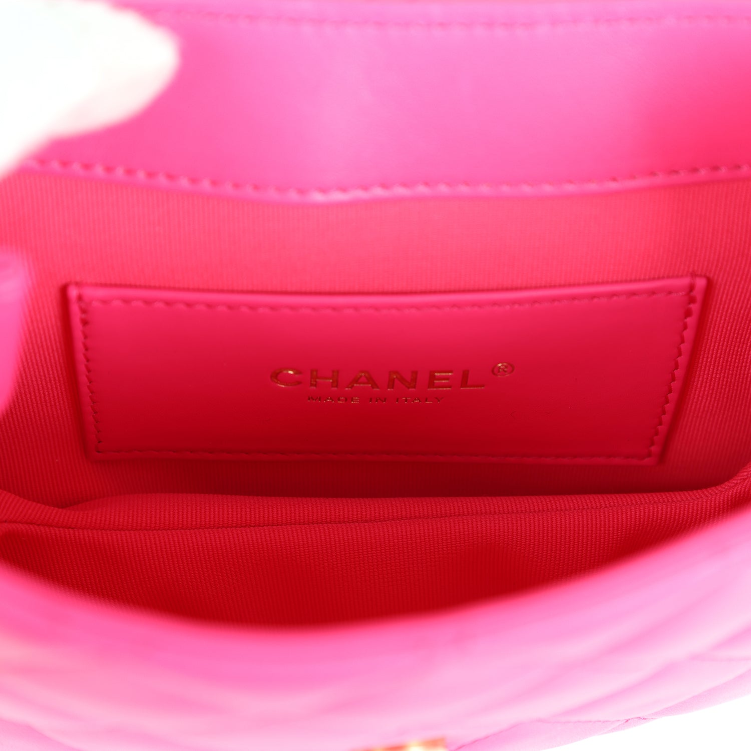 CC Mini Shoulder Bag Fuchsia Lambskin Antique Gold Hardware