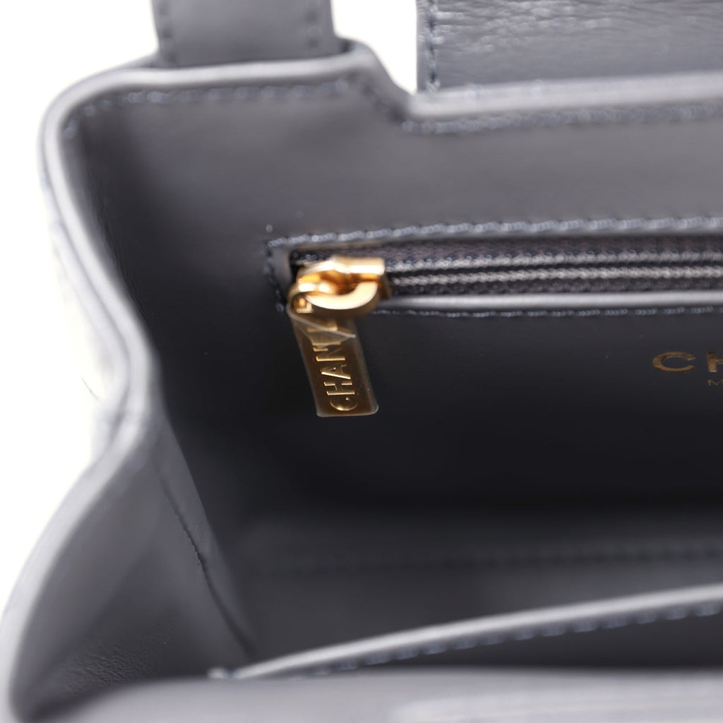 Small Kelly Shopper Dark Grey Shiny Aged Calfskin Brushed Gold Hardware