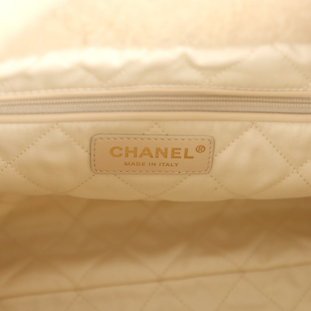 Small 22 Bag Ecru Shearling Brushed Gold Hardware
