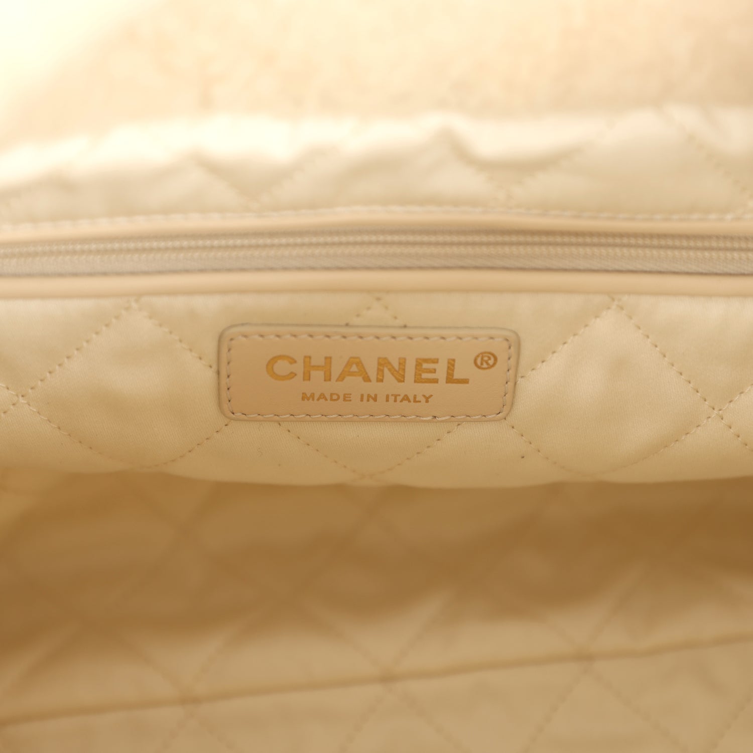 Small 22 Bag Ecru Shearling Brushed Gold Hardware