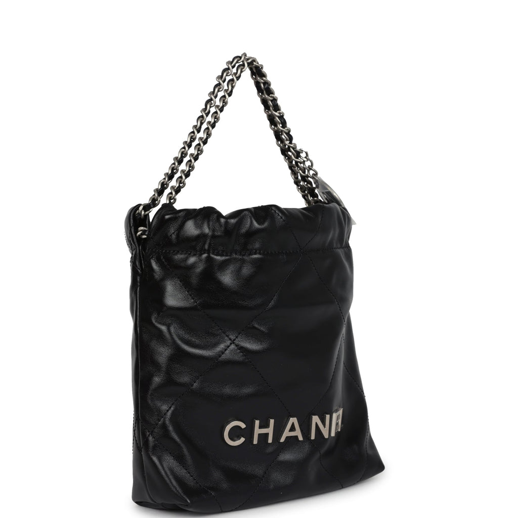 Mini 22 Bag Black Shiny Calfskin Brushed Silver Hardware