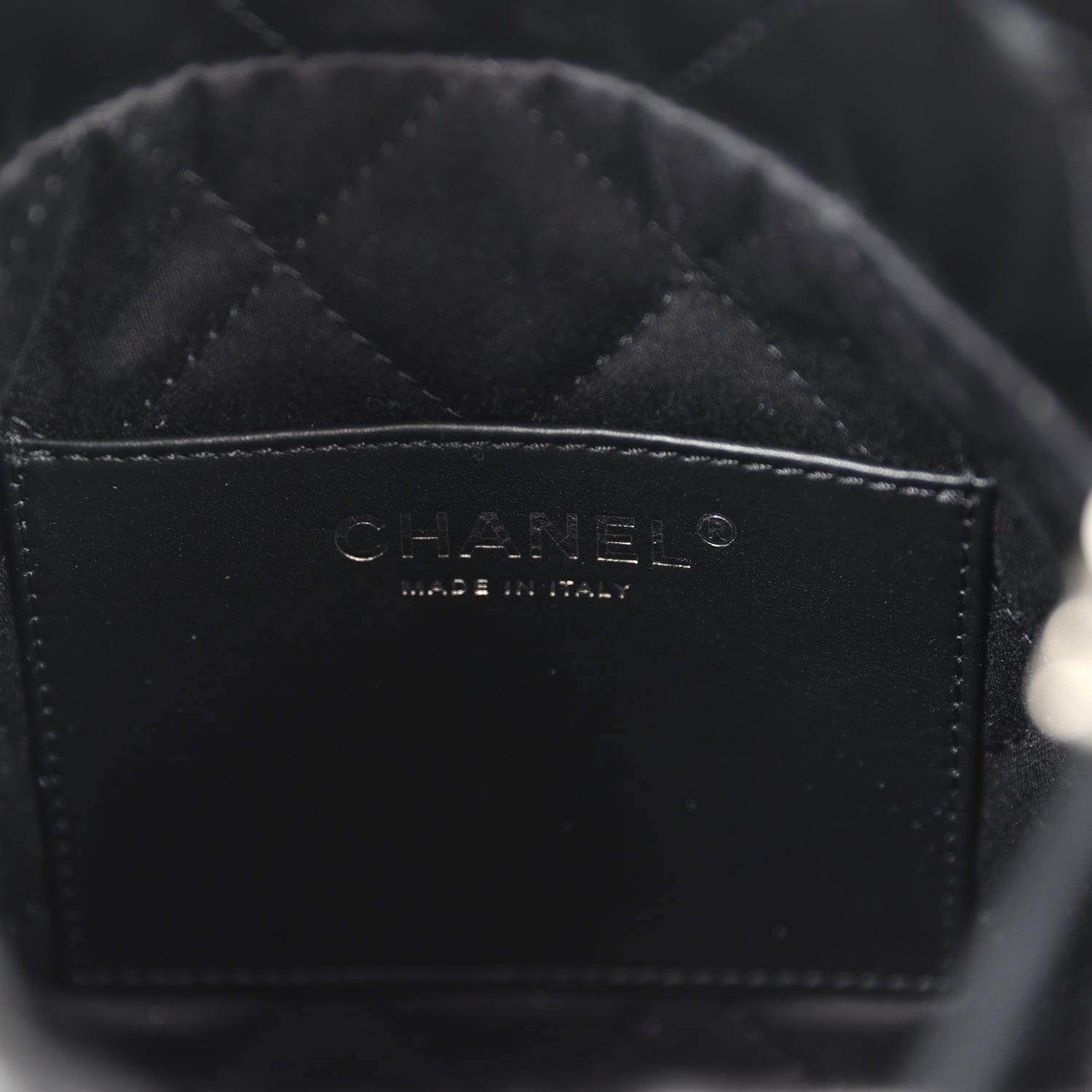 Mini 22 Bag Black Shiny Calfskin Brushed Silver Hardware