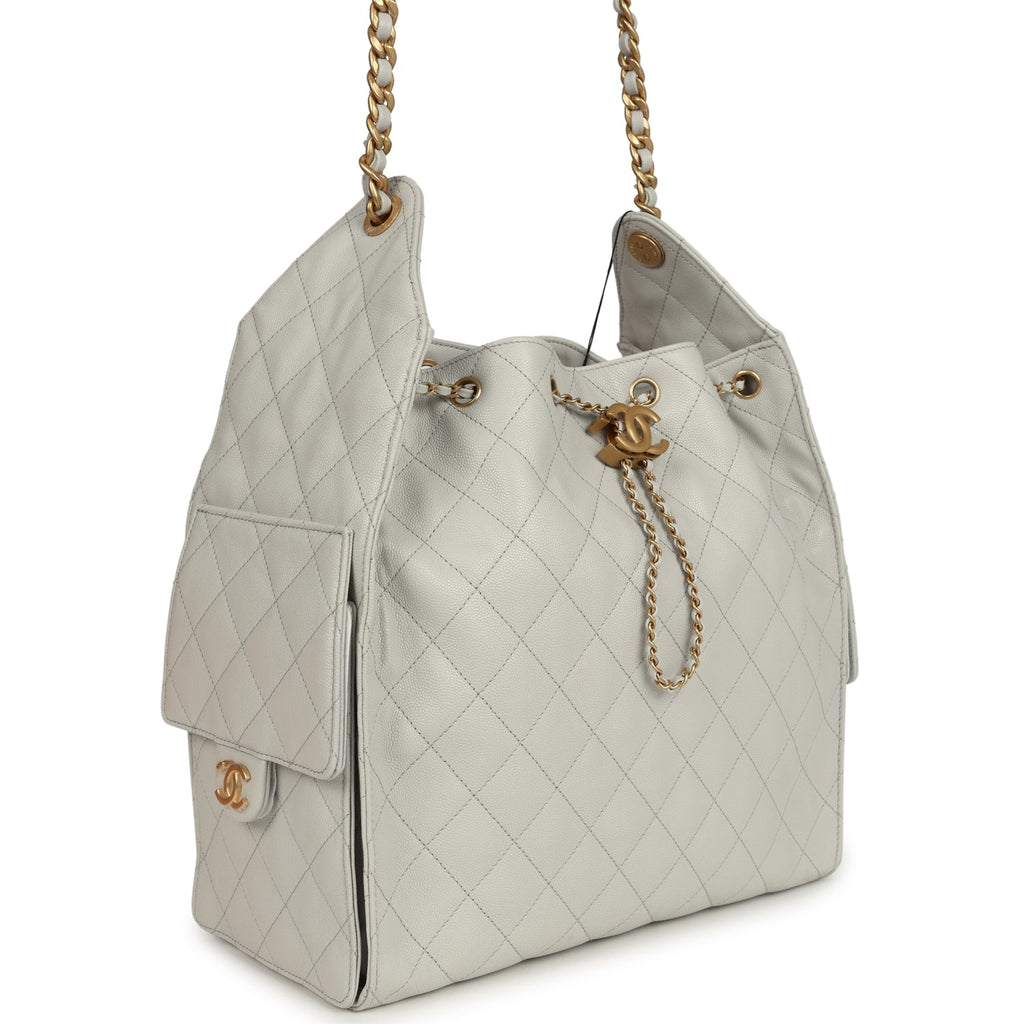 Medium 25 Hobo Bag Light Grey Caviar Antique Gold Hardware
