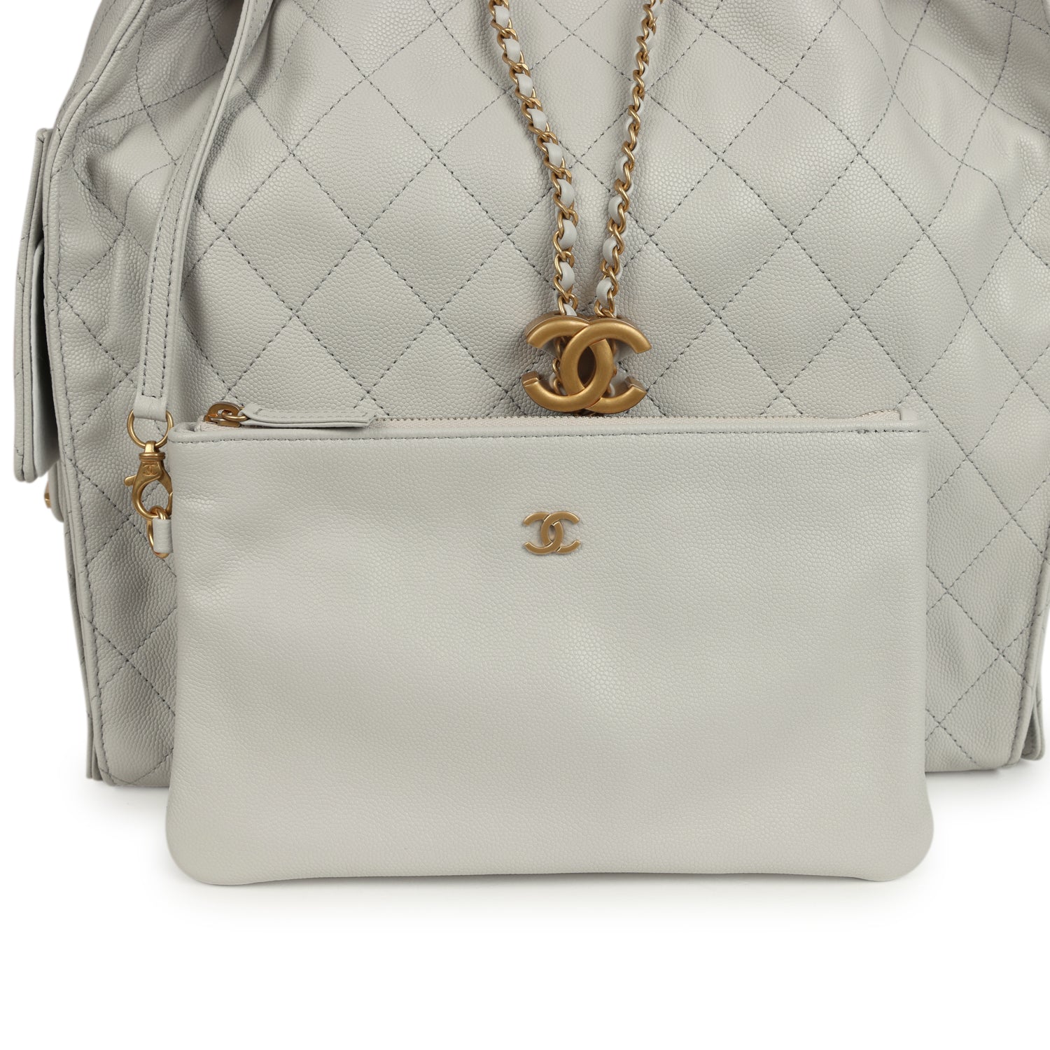 Medium 25 Hobo Bag Light Grey Caviar Antique Gold Hardware