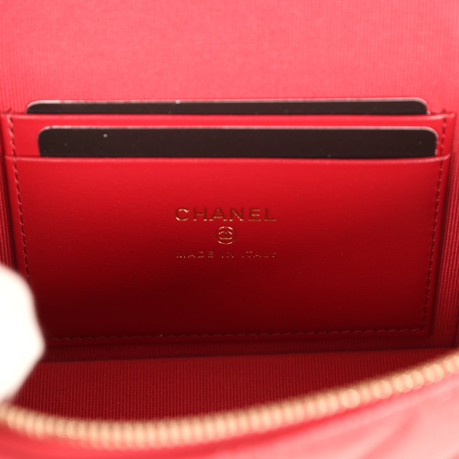 Top Handle Long Vanity Case with Chain Red Shiny Caviar Light Gold Hardware