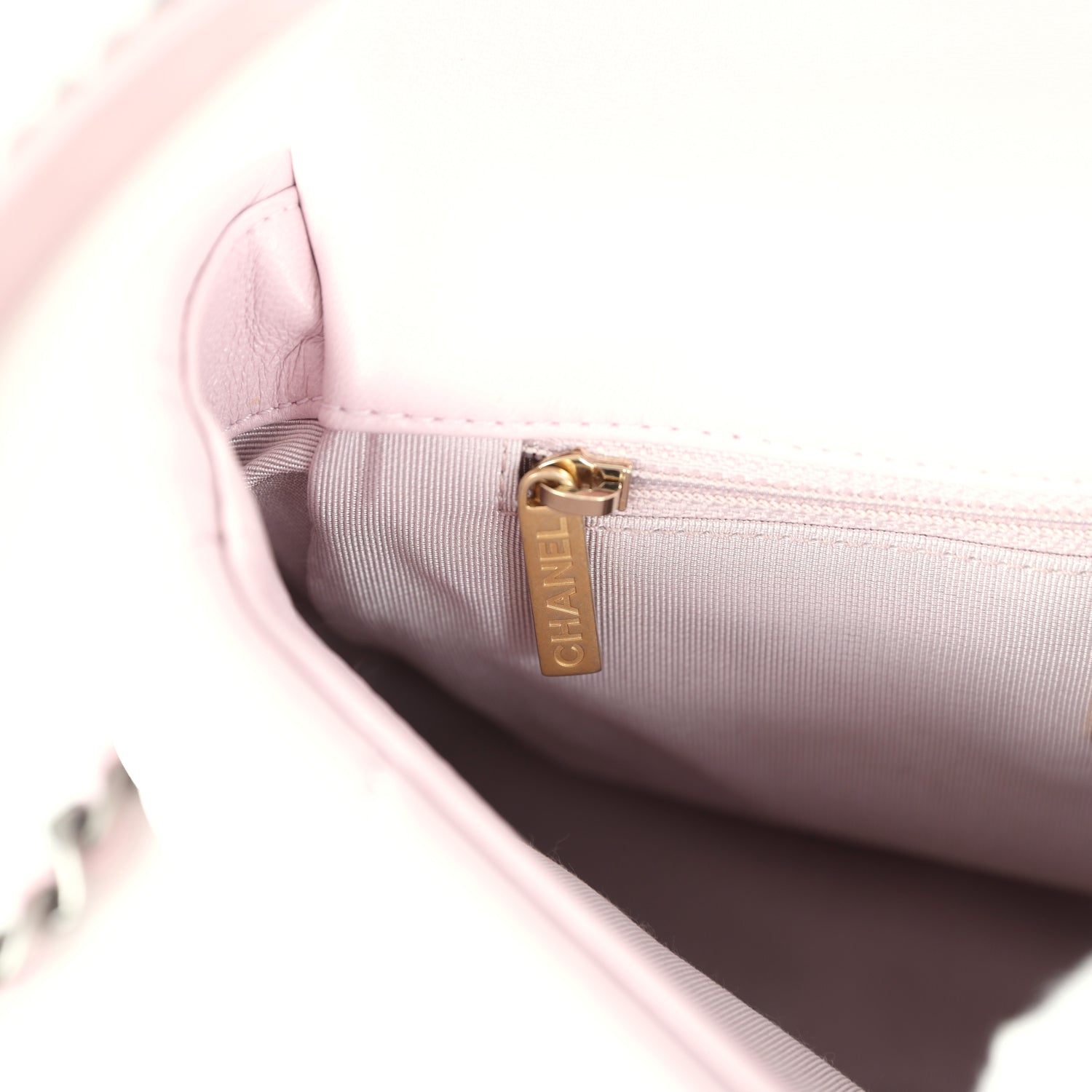 Medium 19 Flap Bag Light Pink Shiny Lambskin Mixed Metal Hardware