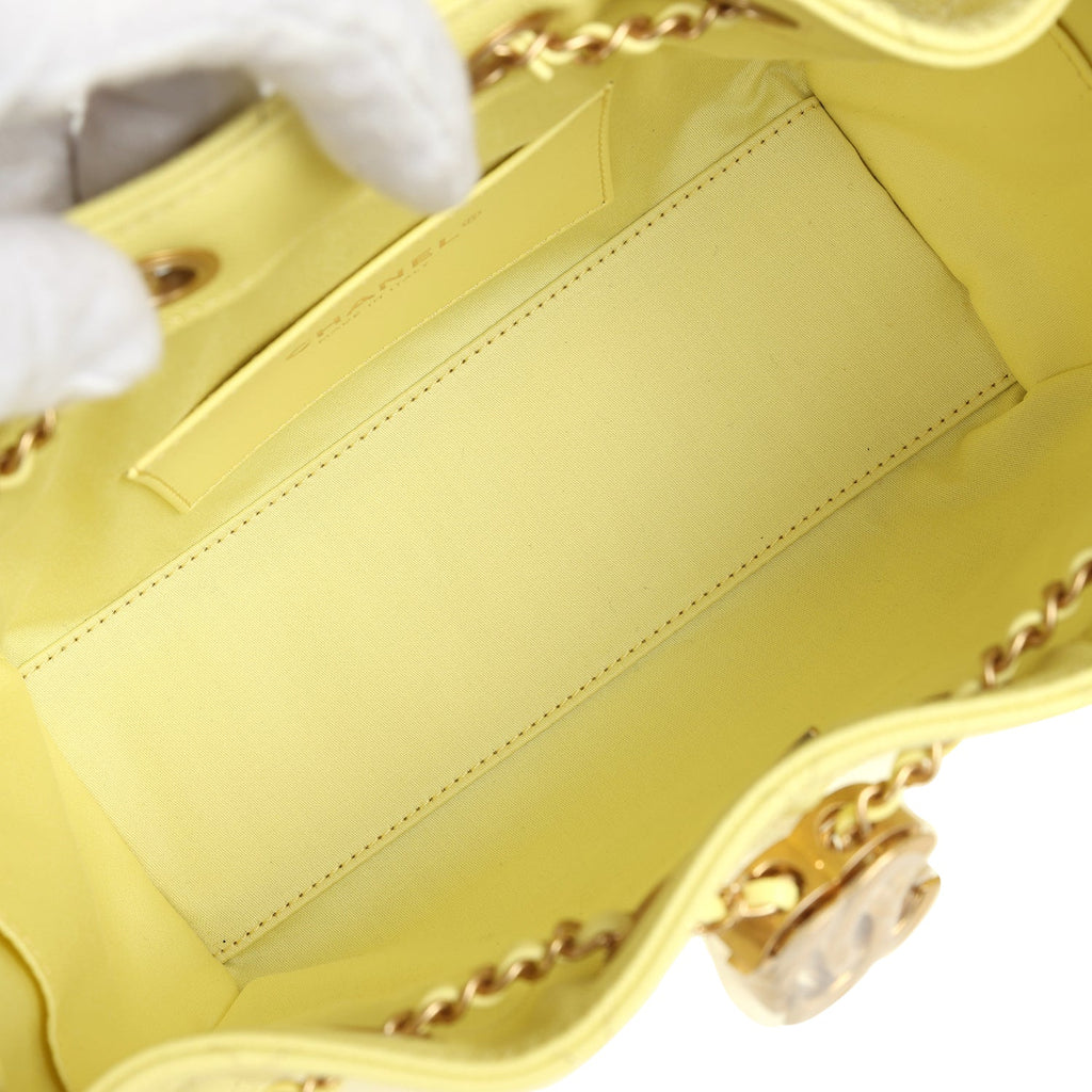 Mini 25 Hobo Bag Light Yellow Caviar Antique Gold Hardware
