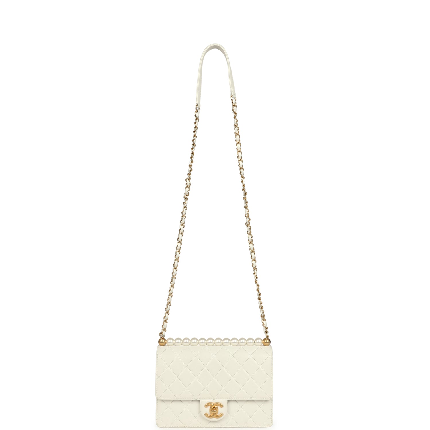 Preowned Small Chic Pearls Flap Bag White Calfskin Antique Gold Hardware