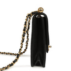 Chic Pearls Flap Bag Black Calfskin Brushed Gold Hardware