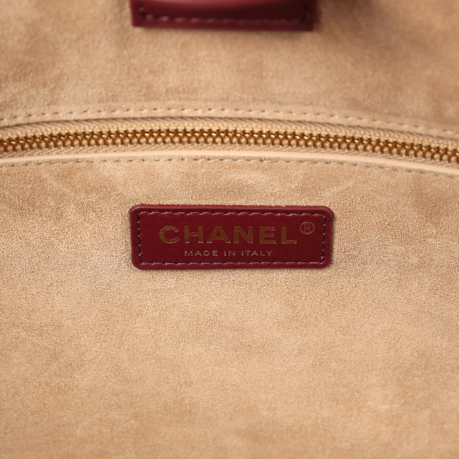 Small Cerf Shopping Bag Burgundy Calfskin Gold Hardware