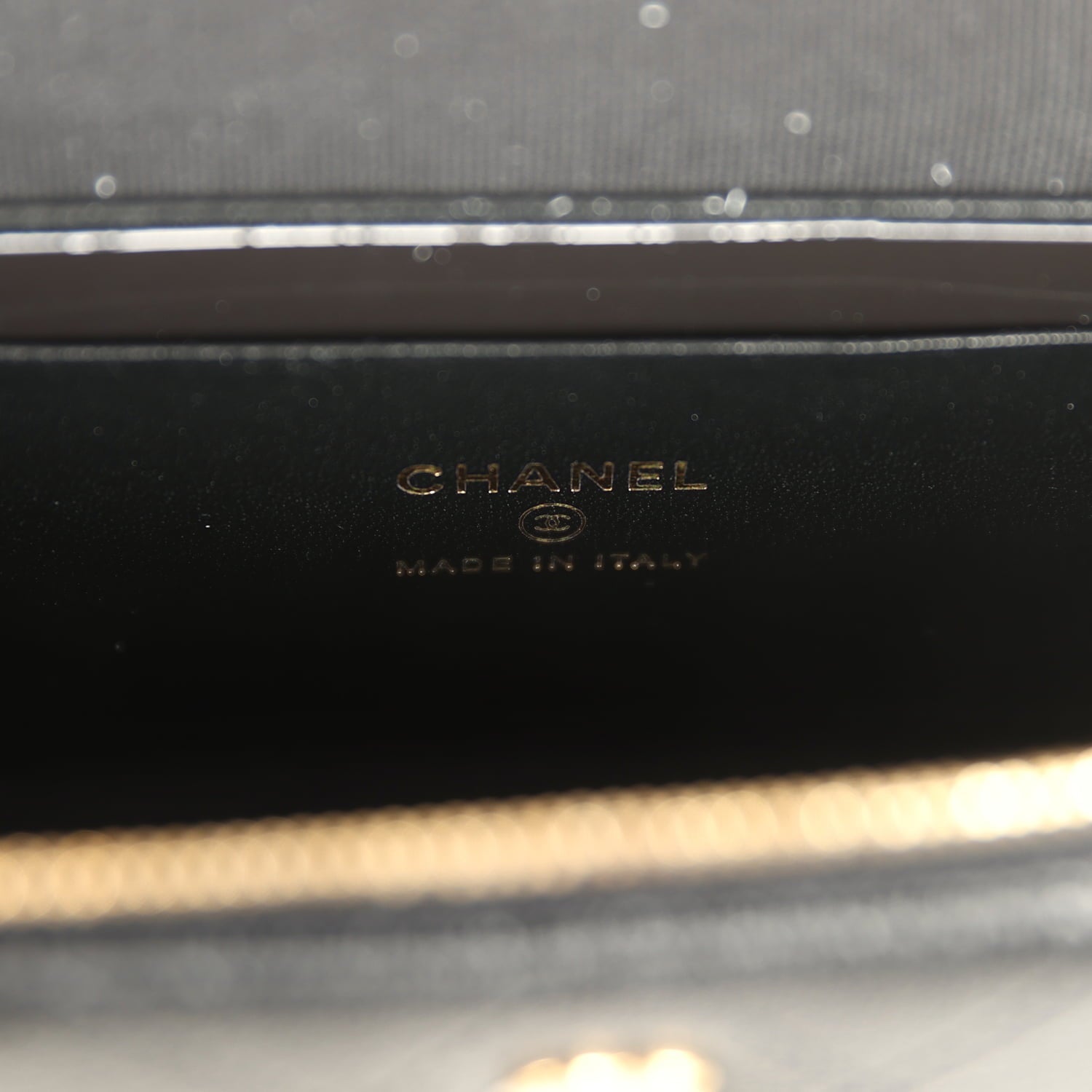 Top Handle Long Vanity Case with Chain Black Grained Goatskin Gold Hardware