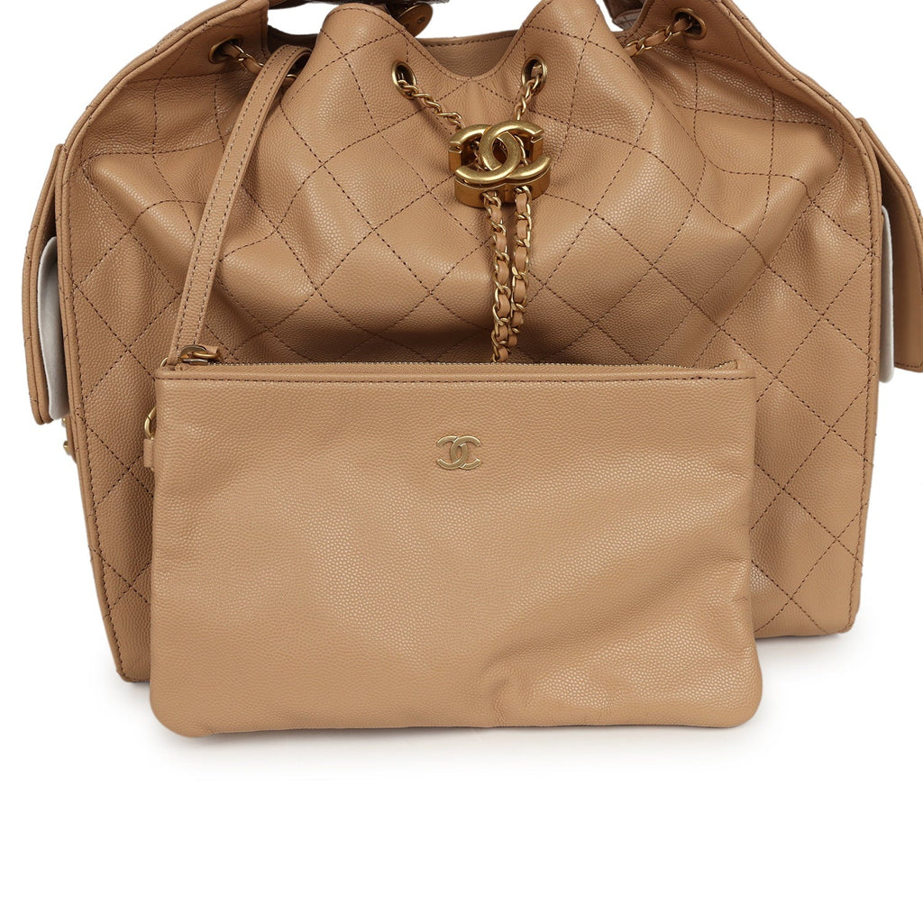 Medium 25 Hobo Bag Beige Caviar Antique Gold Hardware