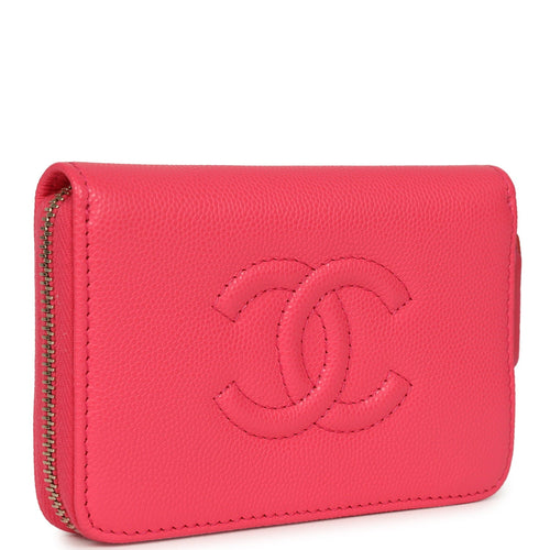 CC Zipped Wallet Fuchsia Shiny Caviar Light Gold Hardware