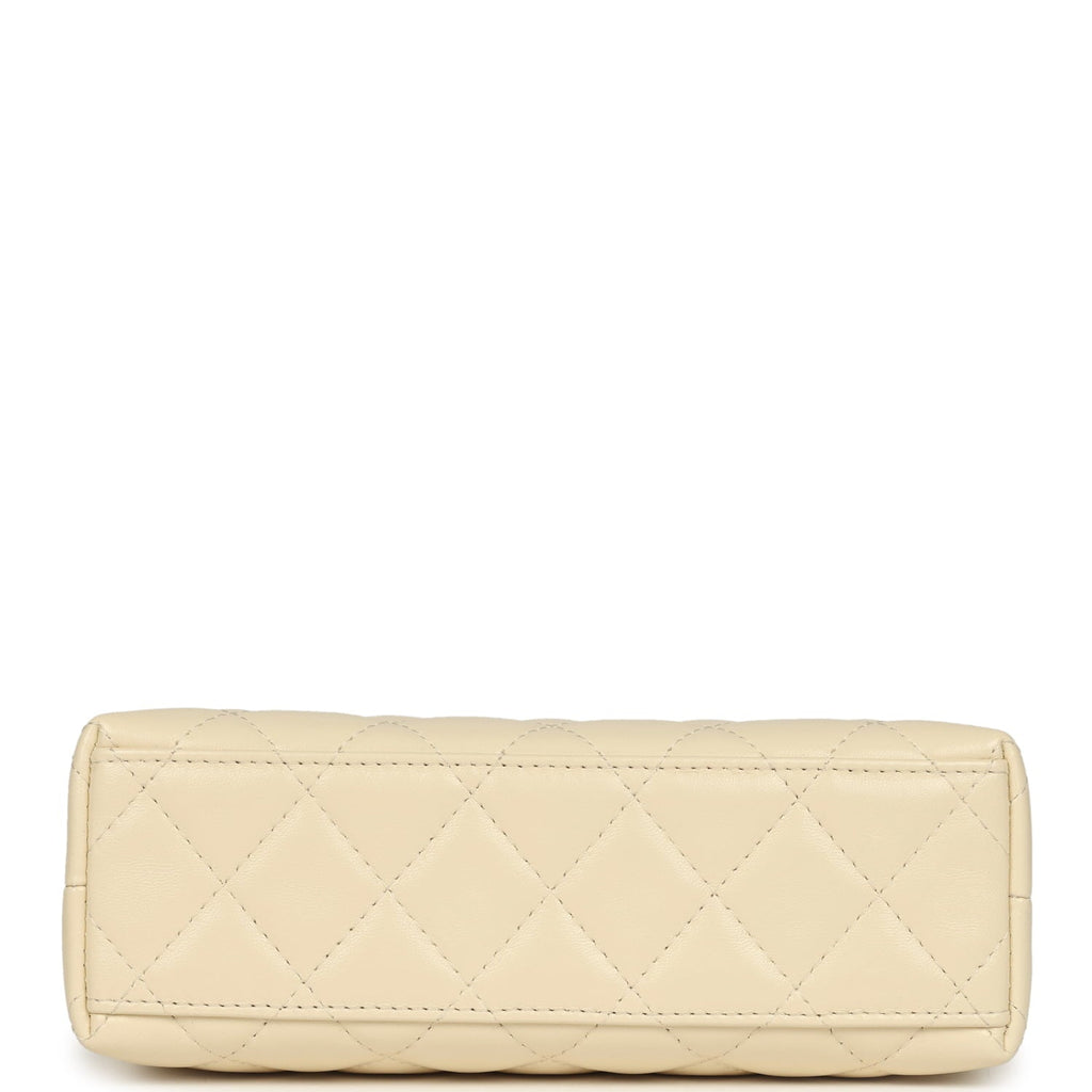 Small Kelly Shopper Light Beige Shiny Aged Calfskin Brushed Gold Hardware