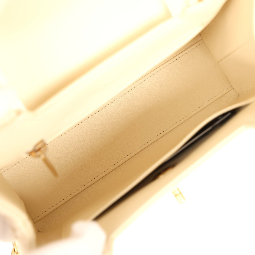 Small Kelly Shopper Light Beige Shiny Aged Calfskin Brushed Gold Hardware