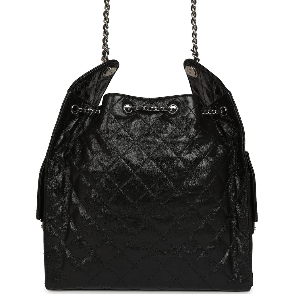Medium 25 Hobo Bag Black Shiny Crumpled Calfskin Mixed Silver Hardware