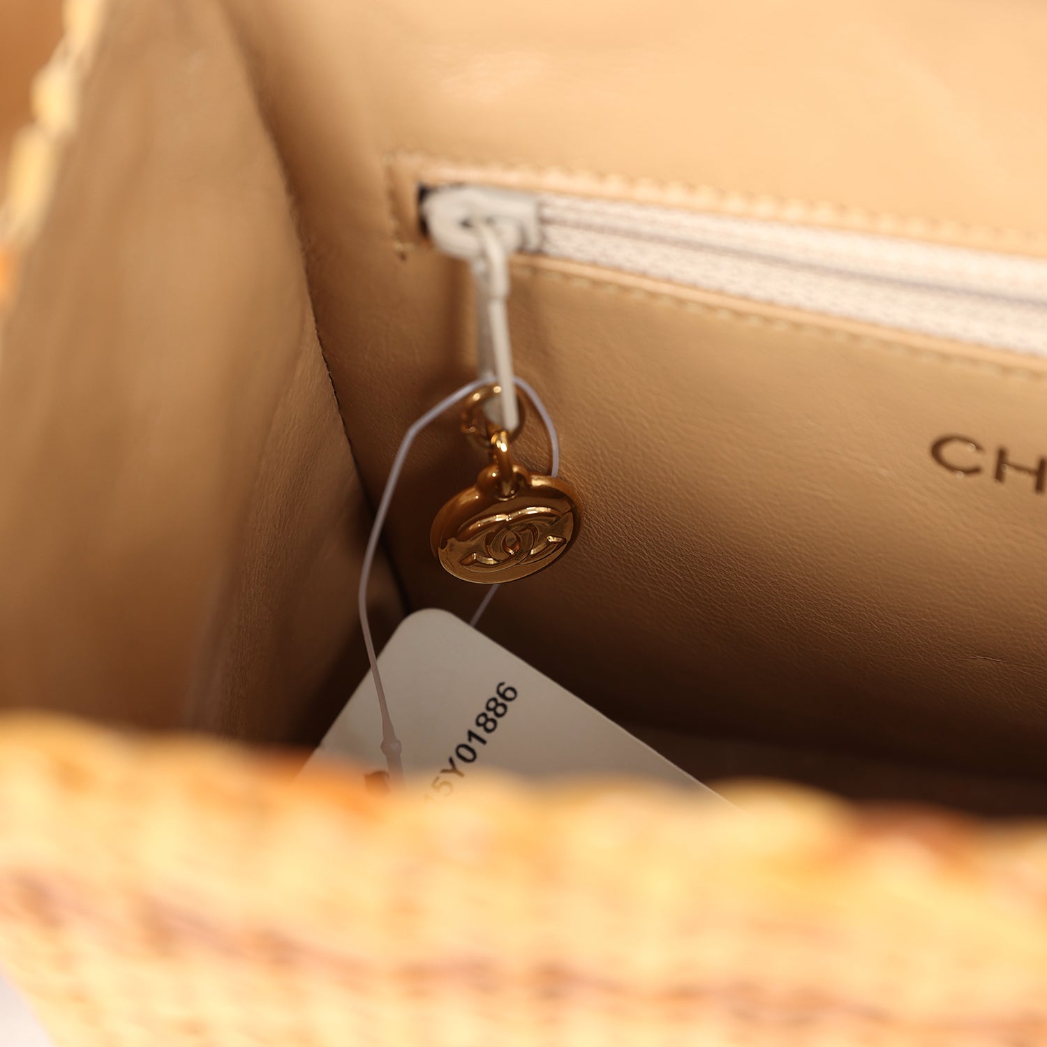 Vintage Small Picnic Basket Bag Natural Wicker Gold Hardware