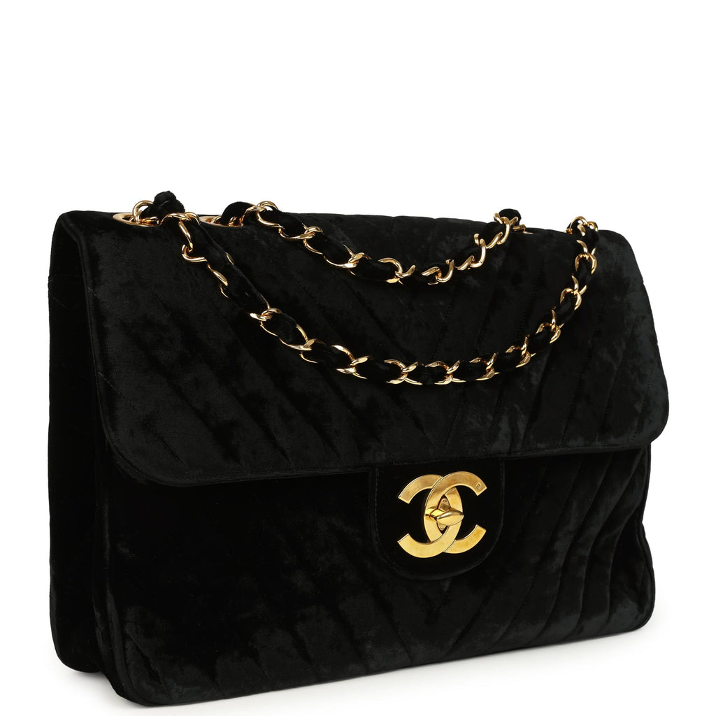 Vintage XL Classic Chevron Single Flap Bag Black Velvet Gold Hardware