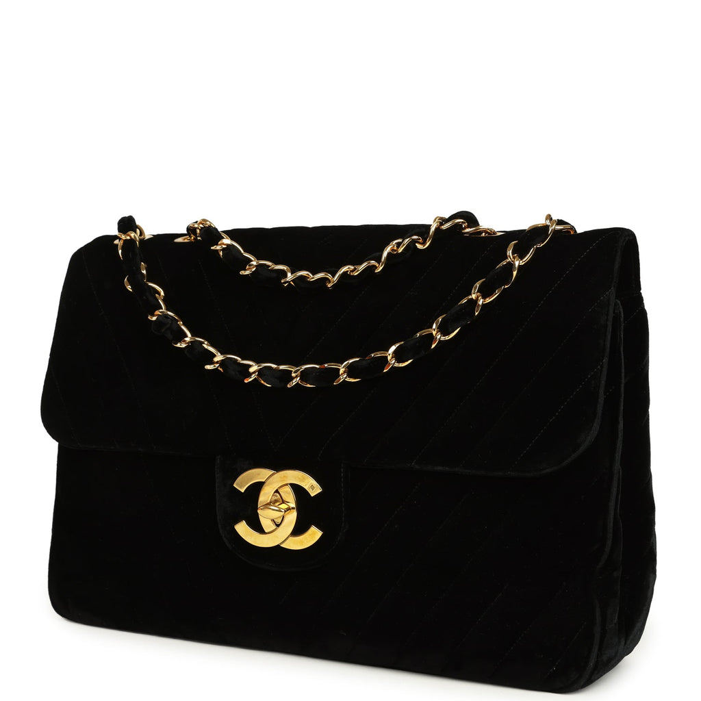 Vintage XL Classic Chevron Single Flap Bag Black Velvet Gold Hardware