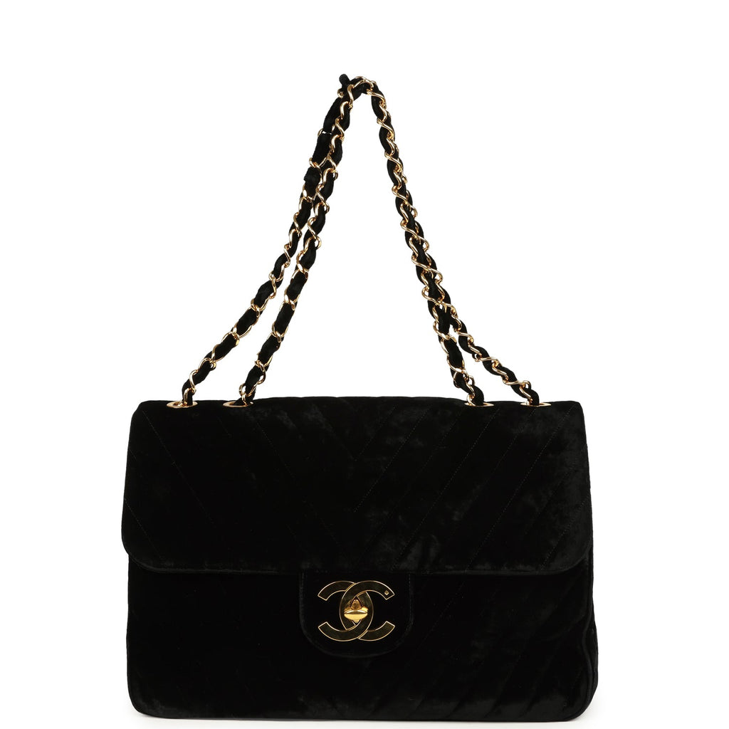 Vintage XL Classic Chevron Single Flap Bag Black Velvet Gold Hardware