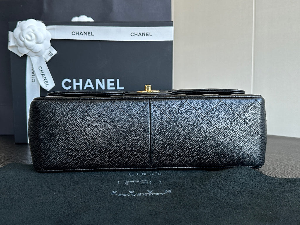 Classic Flap Jumbo Black Caviar Gold Hardware